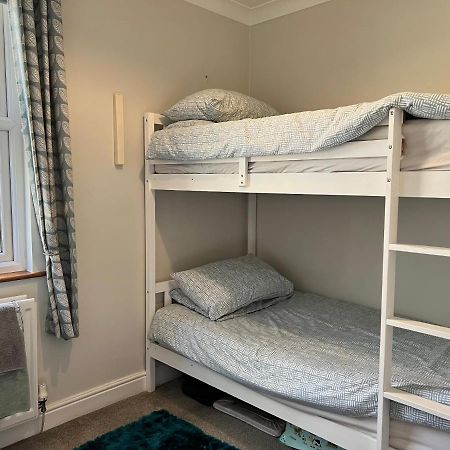 Cosy Heather Cottage Ашбърн Екстериор снимка